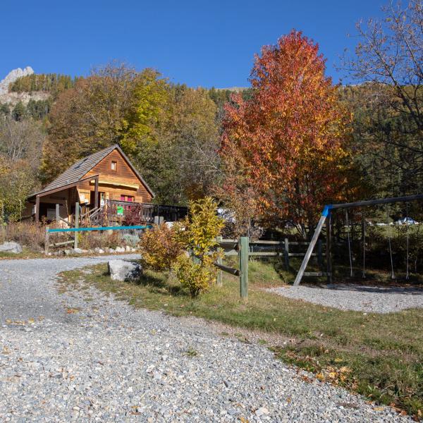 chemin balançoire et accueil